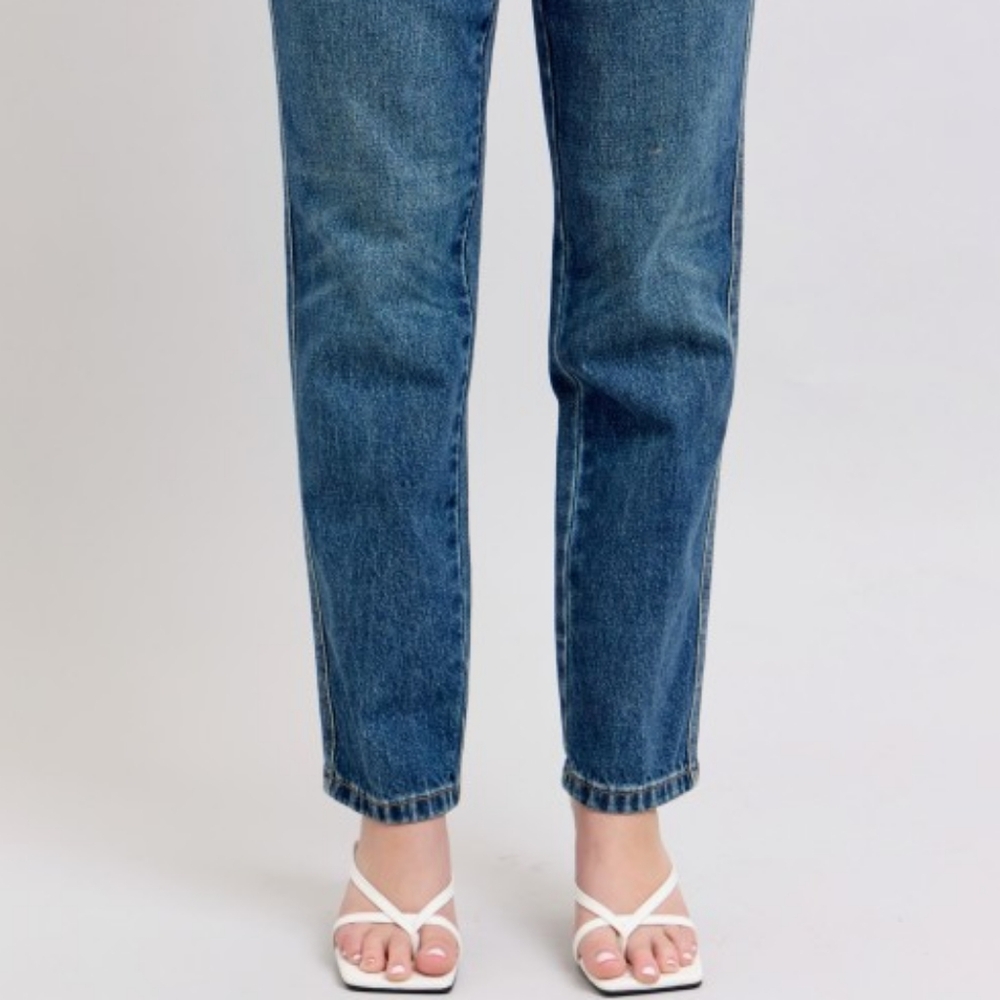 Judy Blue Rigid Magic High-Rise Tummy Jeans Straight Leg Relaxed Fit Denim Pants - Picture 12 of 14